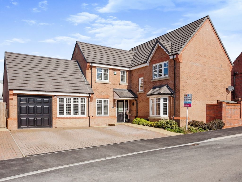 4 bed detached house for sale in Amberwood Chase, Dewsbury WF12 Zoopla