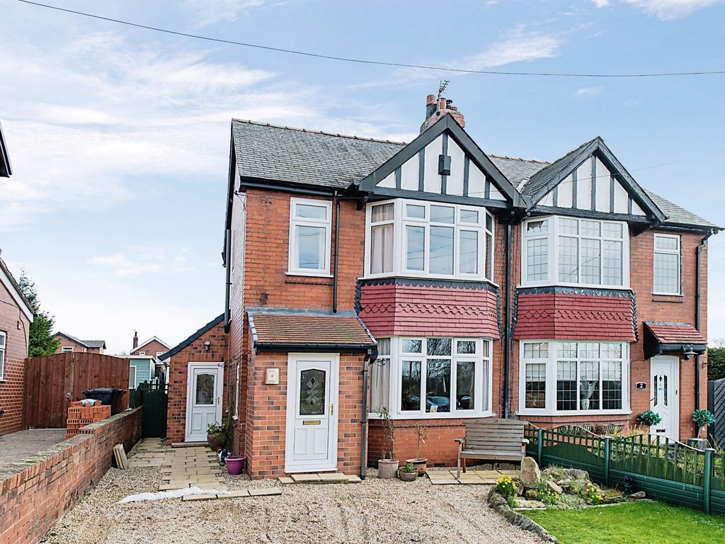 3 bed semidetached house for sale in Woodend Crescent, Allerton