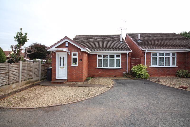 2 bed detached bungalow for sale in Moss Grove, Kingswinford DY6 Zoopla