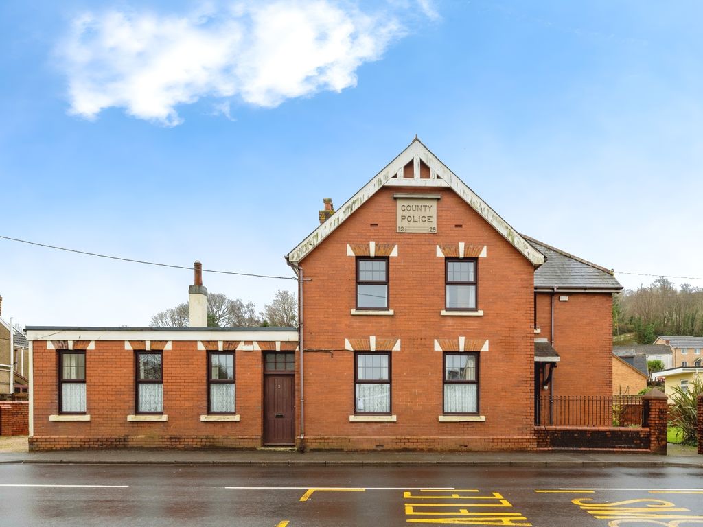 4 bed detached house for sale in Station Road, Penclawdd, Swansea SA4