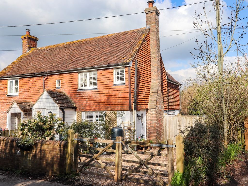 2 bed semidetached house for sale in Brays Hill, Ashburnham, Battle