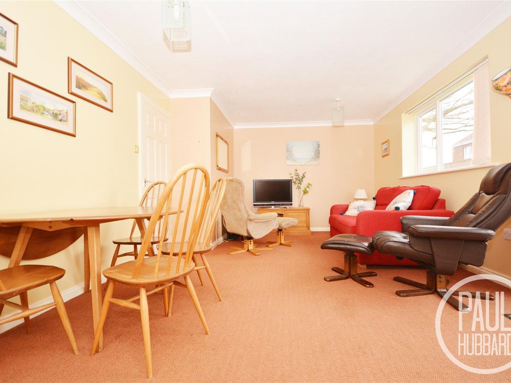 3 bed property for sale in Sea View, Kessingland, Suffolk NR33 Zoopla