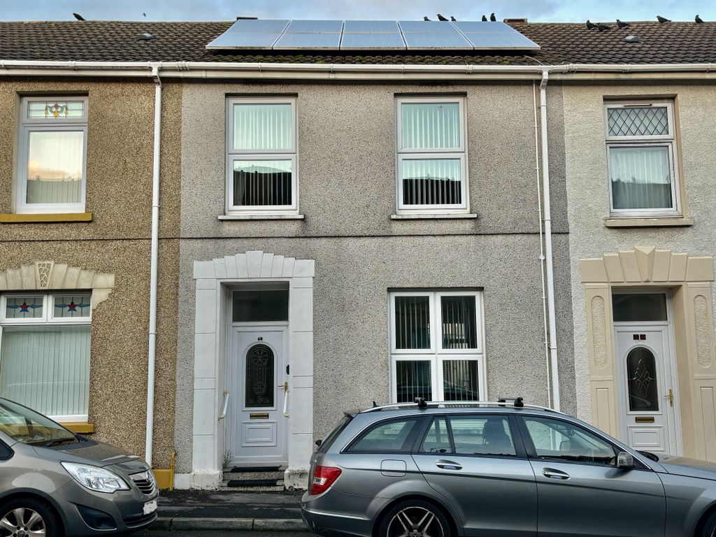 3 bed terraced house for sale in Bryn Road, Llanelli SA15, £135,000