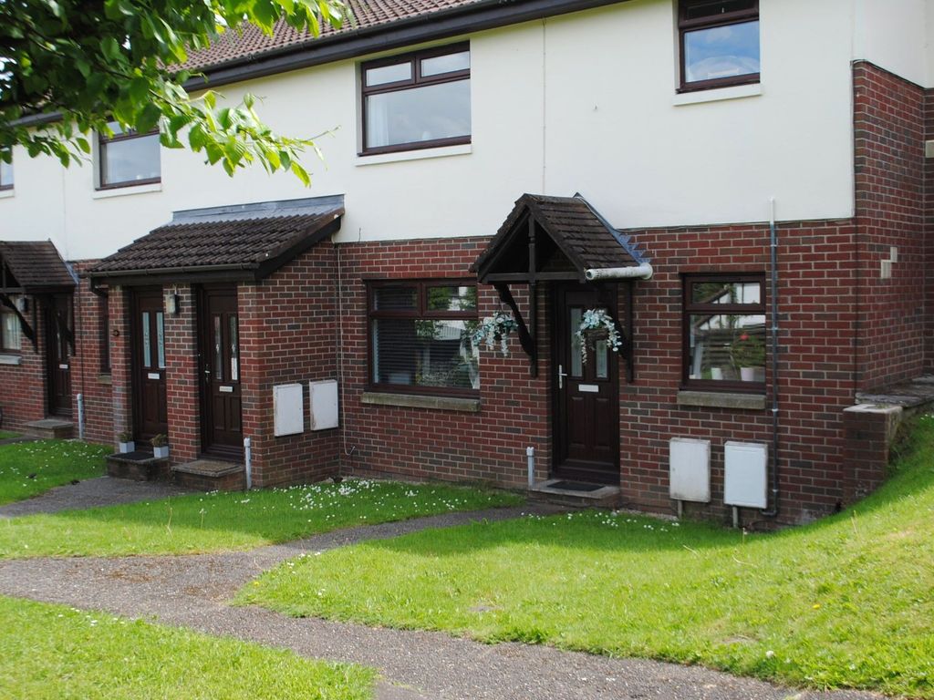 2 bed property for sale in Stevenson Court, Braddan, Douglas, Isle Of