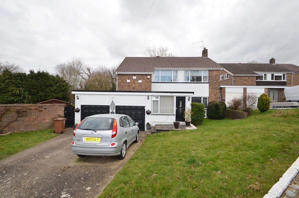 4 bed detached house for sale in Montrouge Crescent, Epsom KT17 Zoopla
