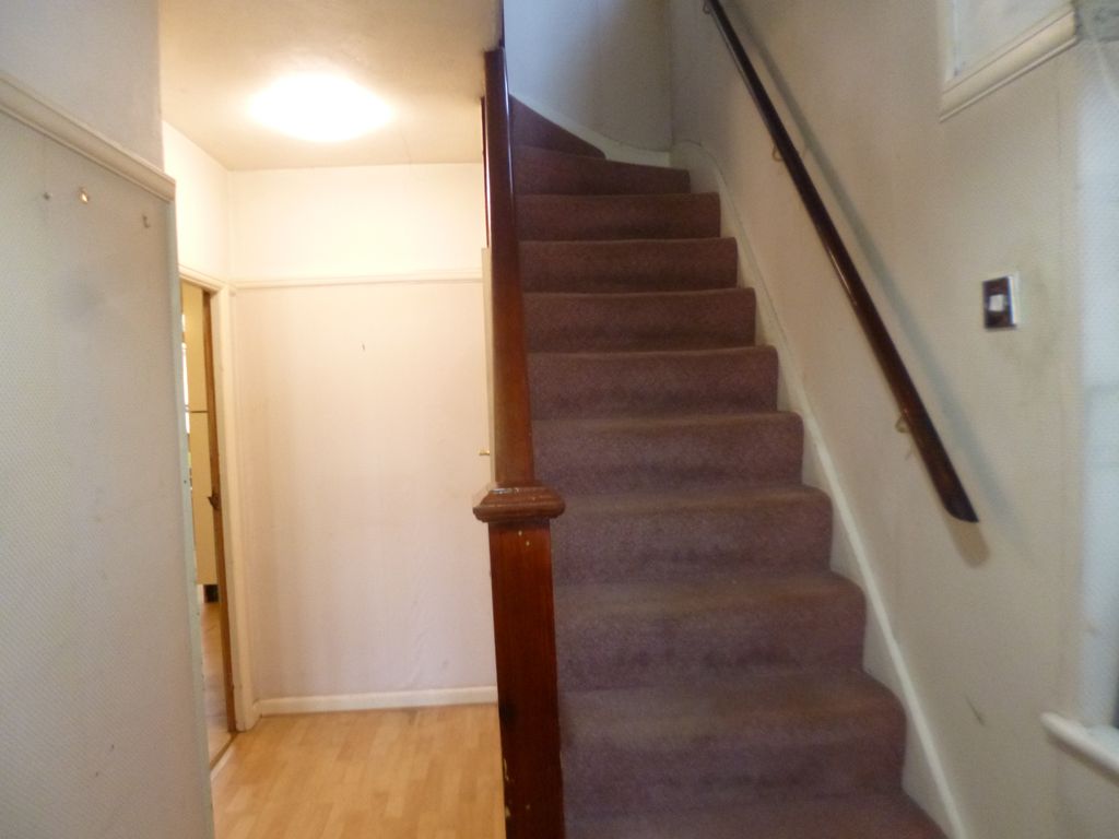 1 bed flat for sale in Knutsford Av, Watford WD24, £485,000 Zoopla