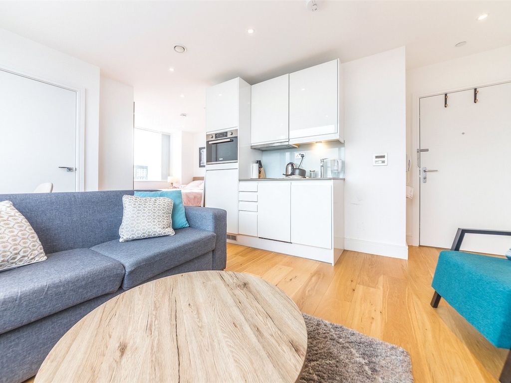 Parking/garage to rent in Skyline, 292298 High Street, Slough SL1 Zoopla