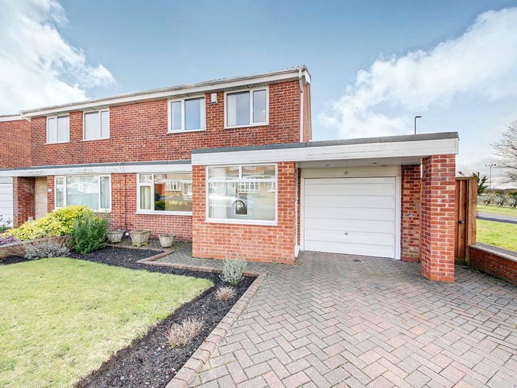 3 bed semidetached house for sale in Coverdale, Wallsend, Tyne And