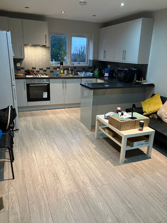 2 bed flat to rent in Langley Park Road, Sutton SM2, £1,850 pcm Zoopla