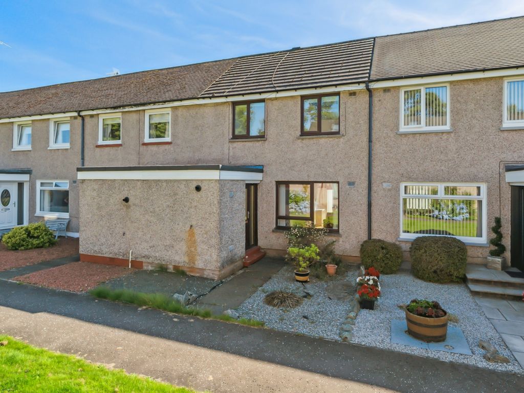2 bed terraced house for sale in Cloberfield Gardens, Milngavie, East