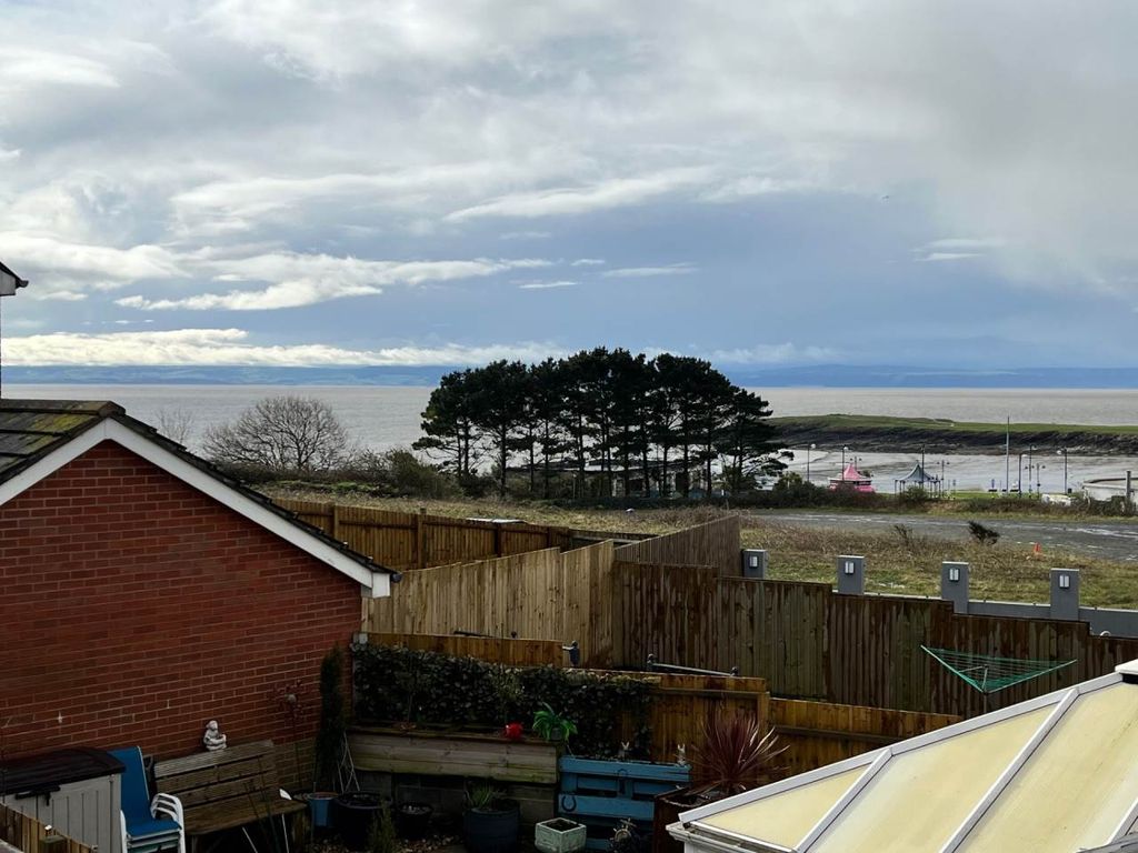 3 bed property to rent in Gwennol Y Mor, Barry Island, Barry CF62, £