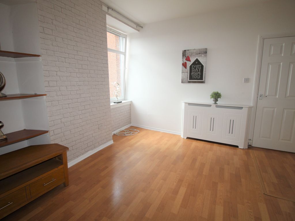 1 bed flat for sale in Falkirk Road, Larbert FK5, £65,000 Zoopla