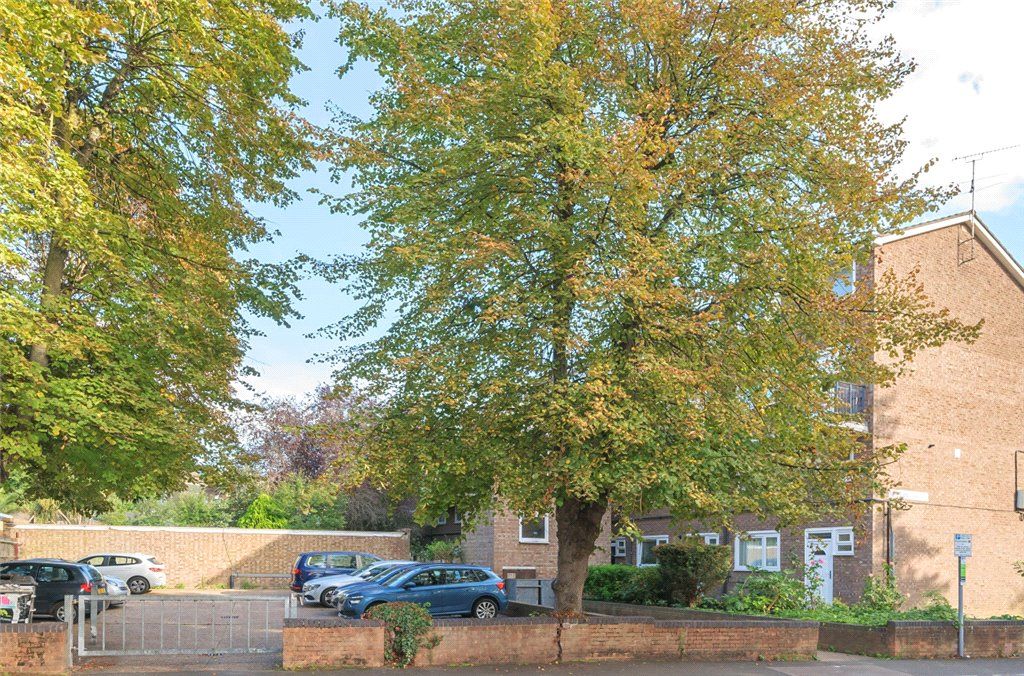 2 bed for sale in Lewisham Park, Lewisham, London SE13, £