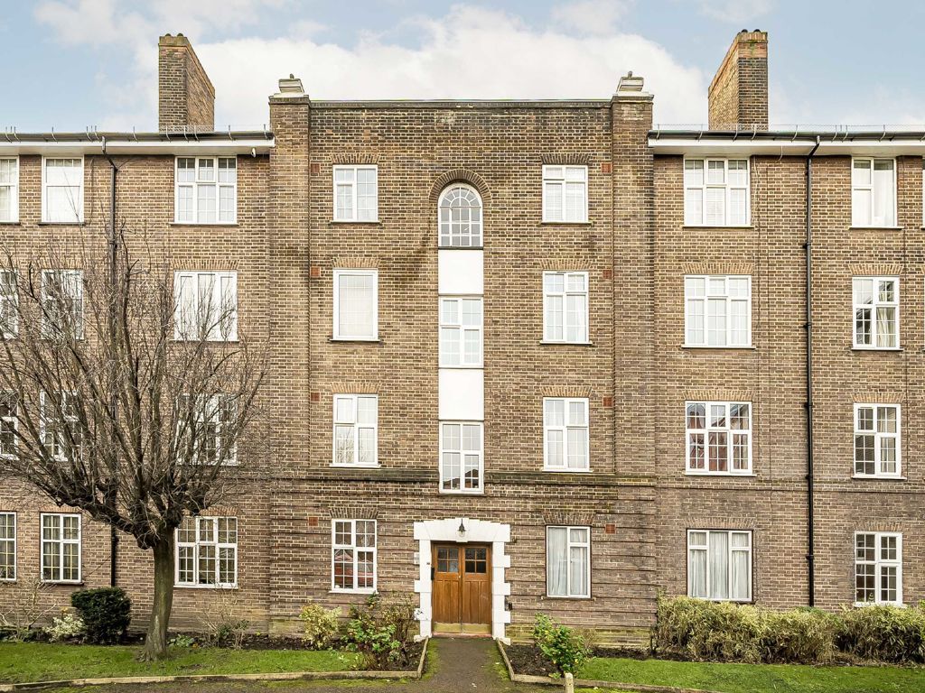 2 bed flat for sale in Birkenhead Avenue, Kingston Upon Thames KT2, £335,000 Zoopla