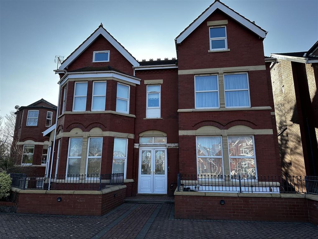 1 bed flat to rent in Lathom Road, Southport PR9, £550 pcm - Zoopla