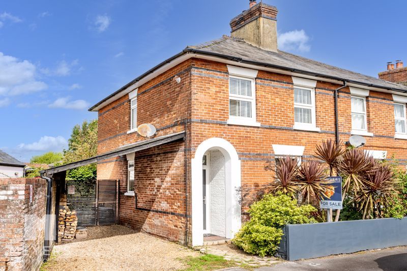 3 bed semidetached house for sale in Hightown Road, Ringwood BH24 Zoopla