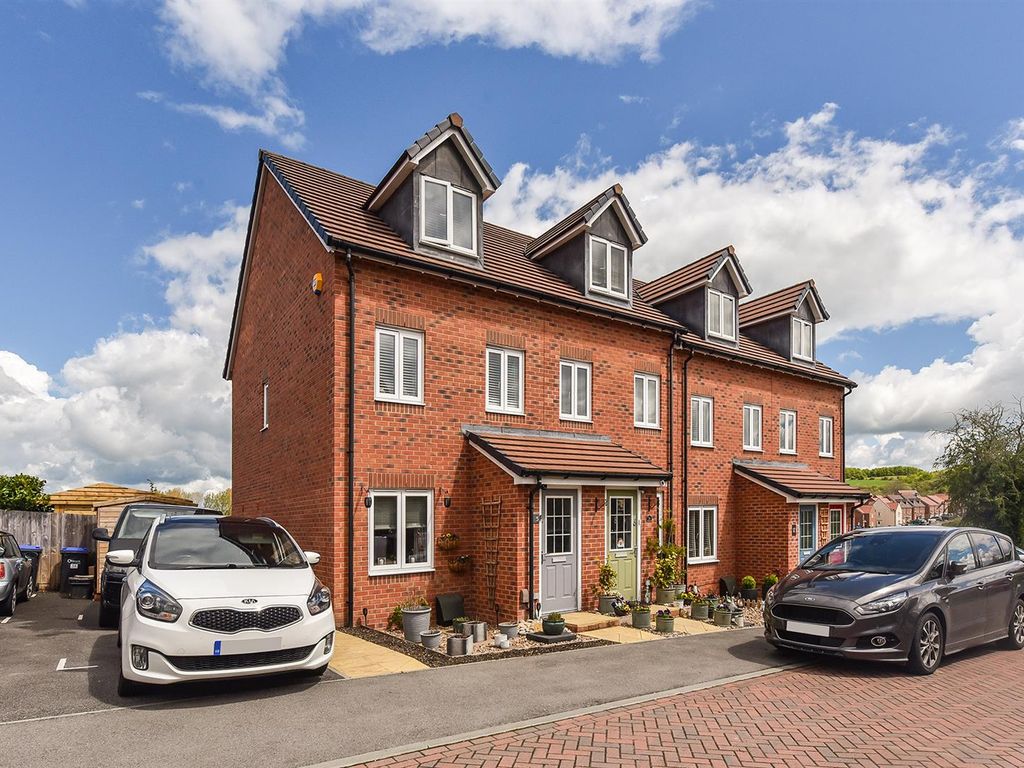 3 bed end terrace house for sale in Hedge Lane, Tidworth SP9 Zoopla