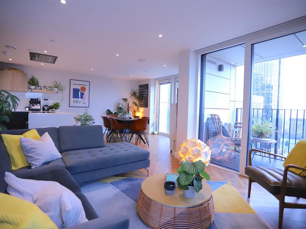 New home, 2 bed flat for sale in Castle Wharf, Castlefield M15, £