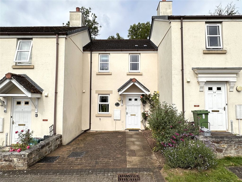 3 bed terraced house for sale in Vicks Meadow, Hatherleigh, Okehampton