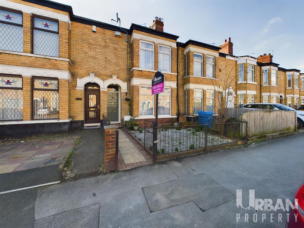 3 bed property for sale in Westcott Street, Hull HU8, £140,000 Zoopla
