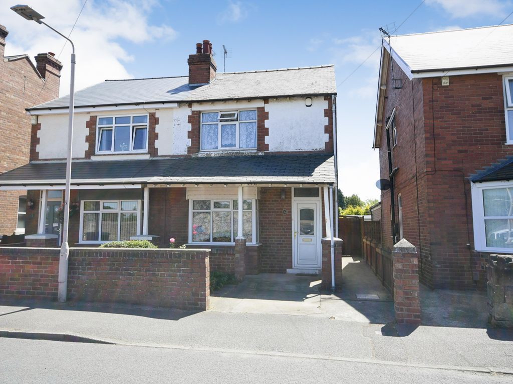 3 bed semidetached house for sale in Crow Hill Lane, Mansfield