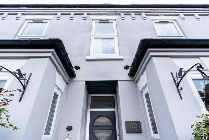 5 bed terraced house for sale in Upper Cliff Road, Gorleston, Great