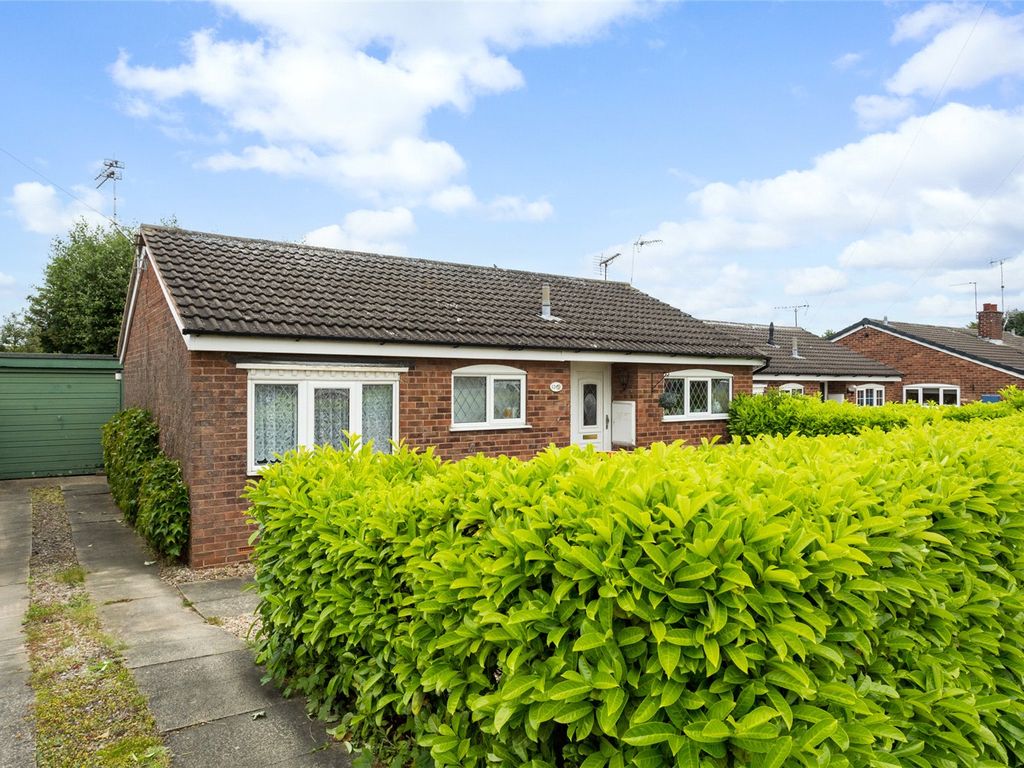 2 bed bungalow for sale in Moorfield Drive, Wilberfoss, York YO41 Zoopla