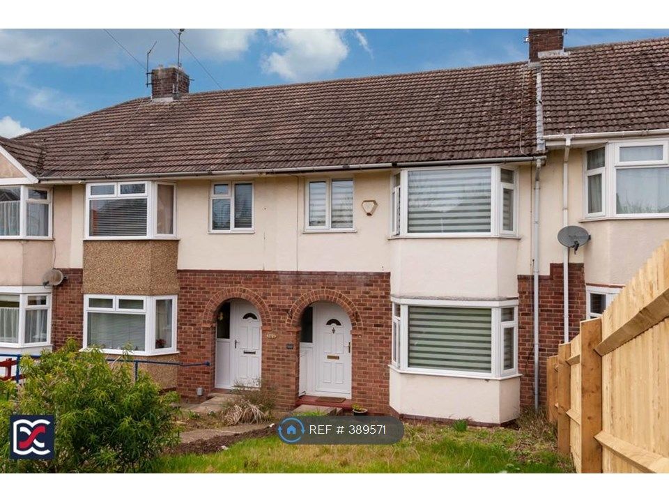 3 bed terraced house to rent in Rothersthorpe Road, Northampton NN4