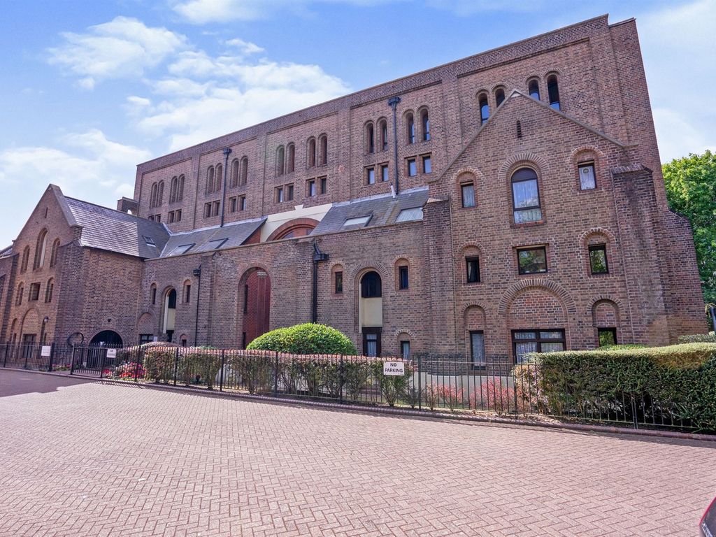 1 bed property for sale in Simpson Road, Portsmouth PO2, £55,000 Zoopla