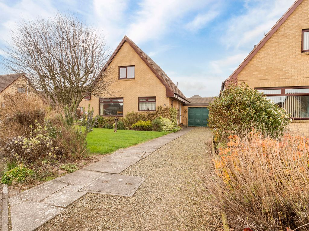 3 bed detached house for sale in 42 Beachmont Place, Dunbar EH42 Zoopla