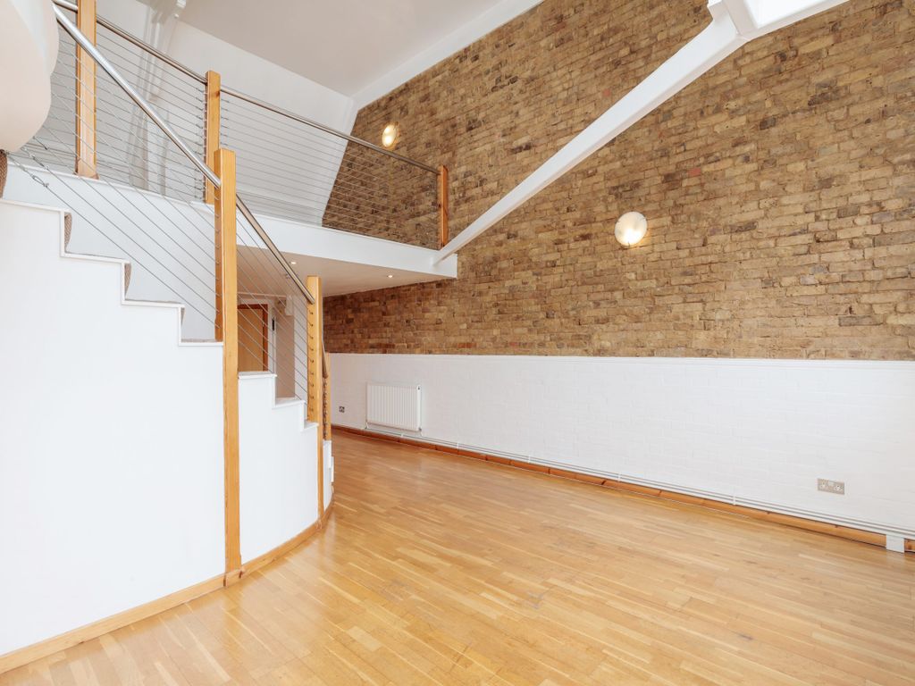 2 bed flat to rent in Rutland Road, London E9, £2,750 pcm Zoopla