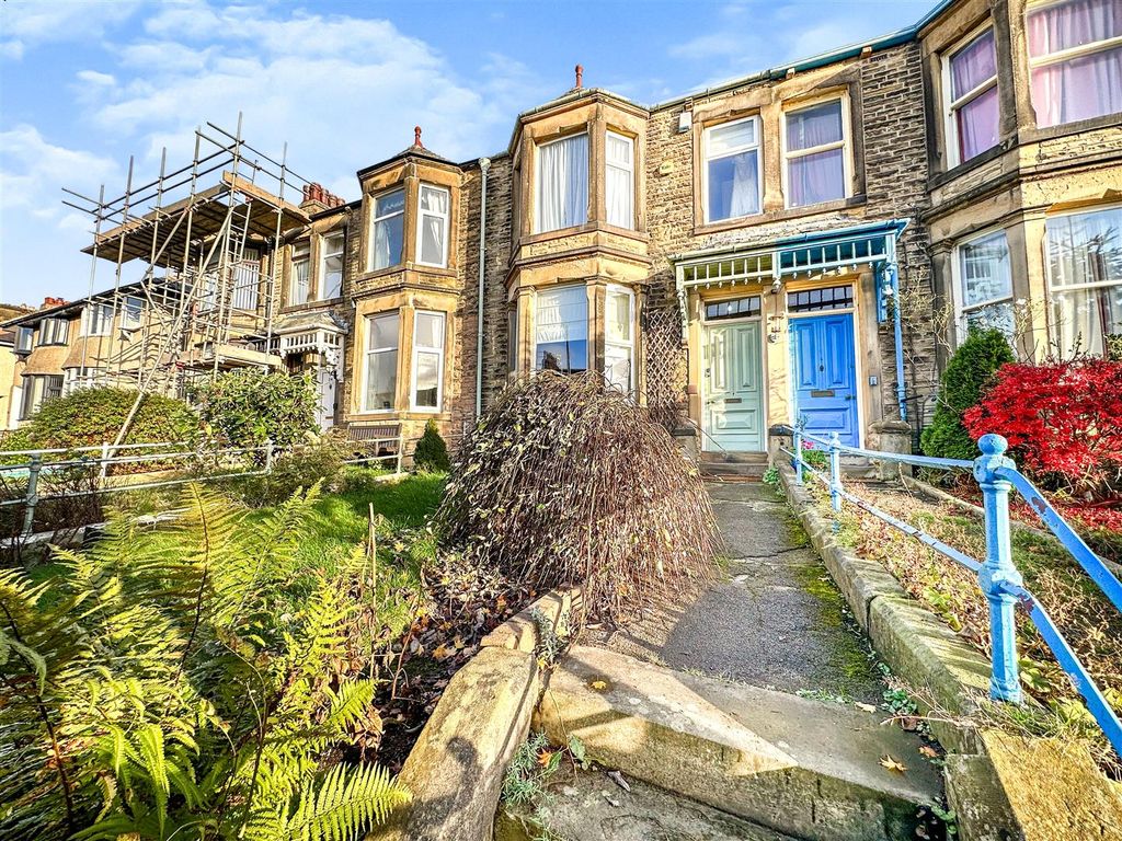 4 bed terraced house for sale in Slyne Road, Lancaster LA1 Zoopla