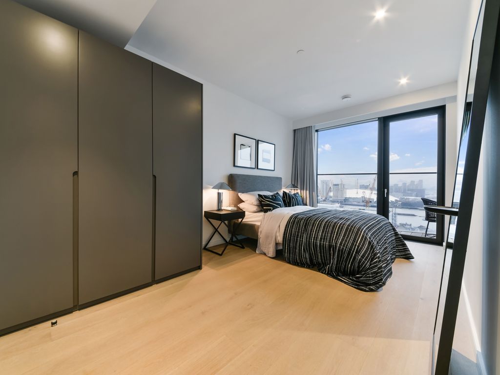 1 bed flat to rent in Street, London E14 Zoopla