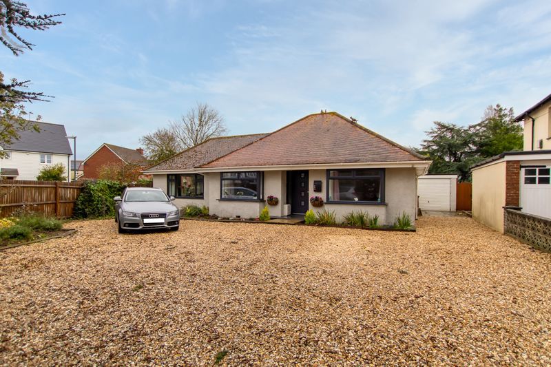 3 bed detached bungalow for sale in Chichester Road, Bognor Regis PO21