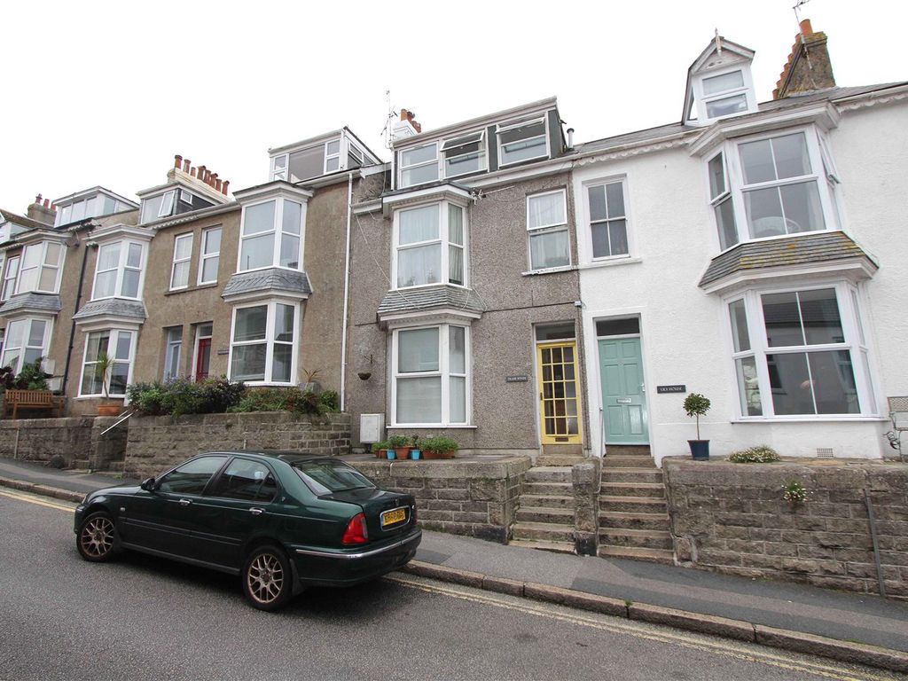 1 bed flat for sale in Bedford Road, St. Ives TR26, £150,000 Zoopla
