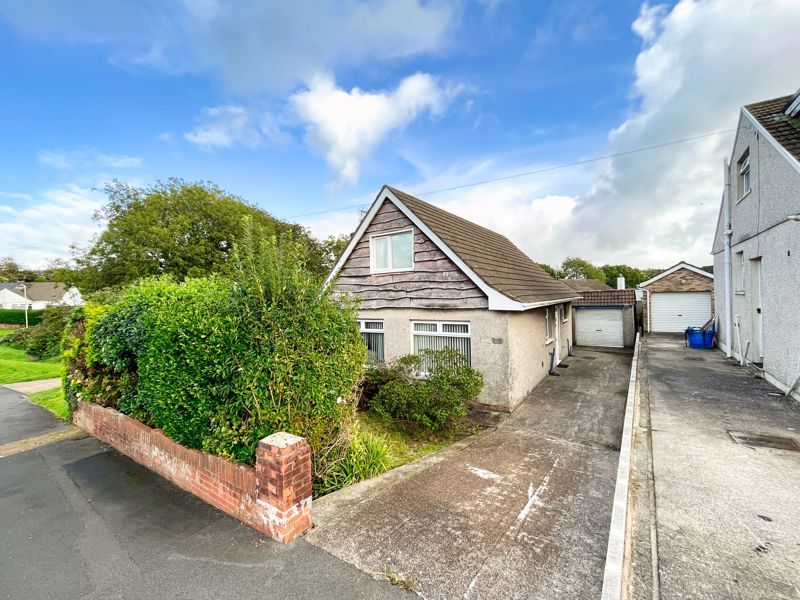 3 bed detached house for sale in 123 Merlin Crescent, Cefn Glas