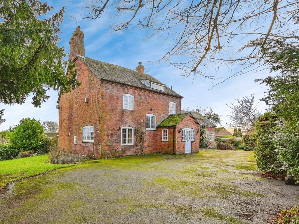 4 bed detached house for sale in Church Lane, Shirley, Ashbourne DE6, £