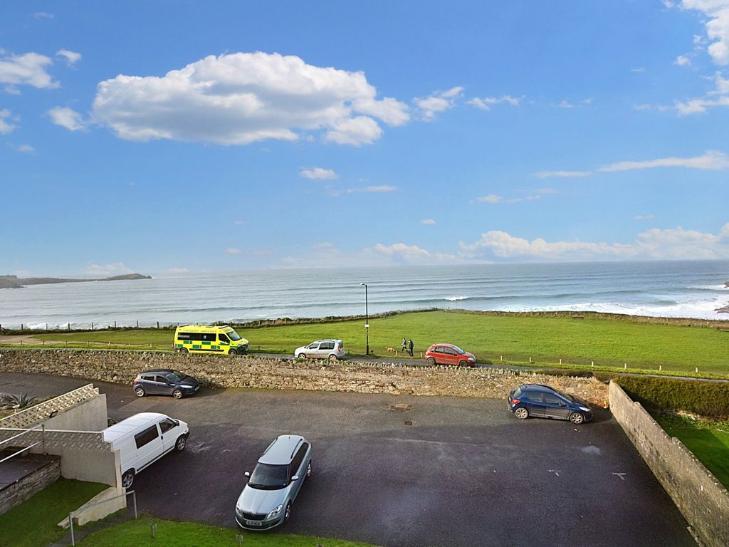 2 bed flat to rent in Lusty Glaze Road, Newquay, Cornwall TR7, £1,200