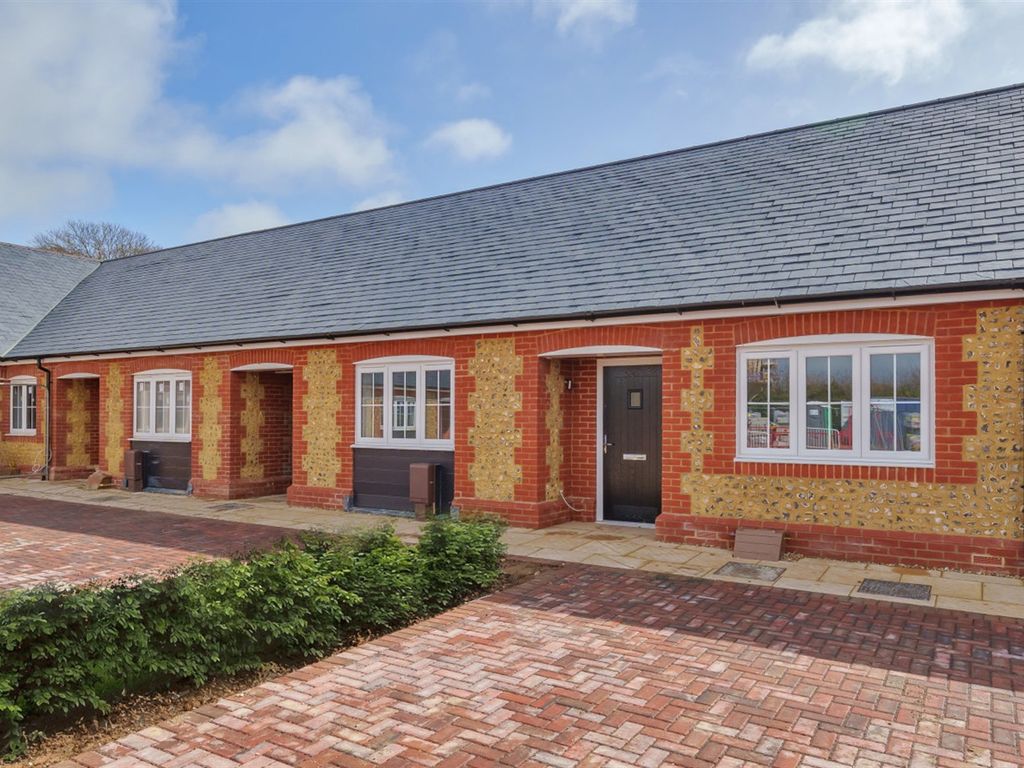 New home, 2 bed terraced bungalow for sale in The Bilsham, Bonham's