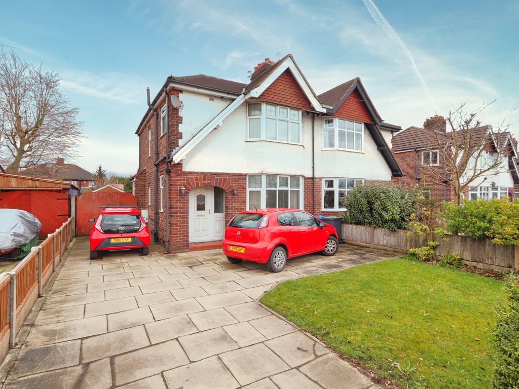 3 bed semidetached house for sale in Manchester Road, Paddington