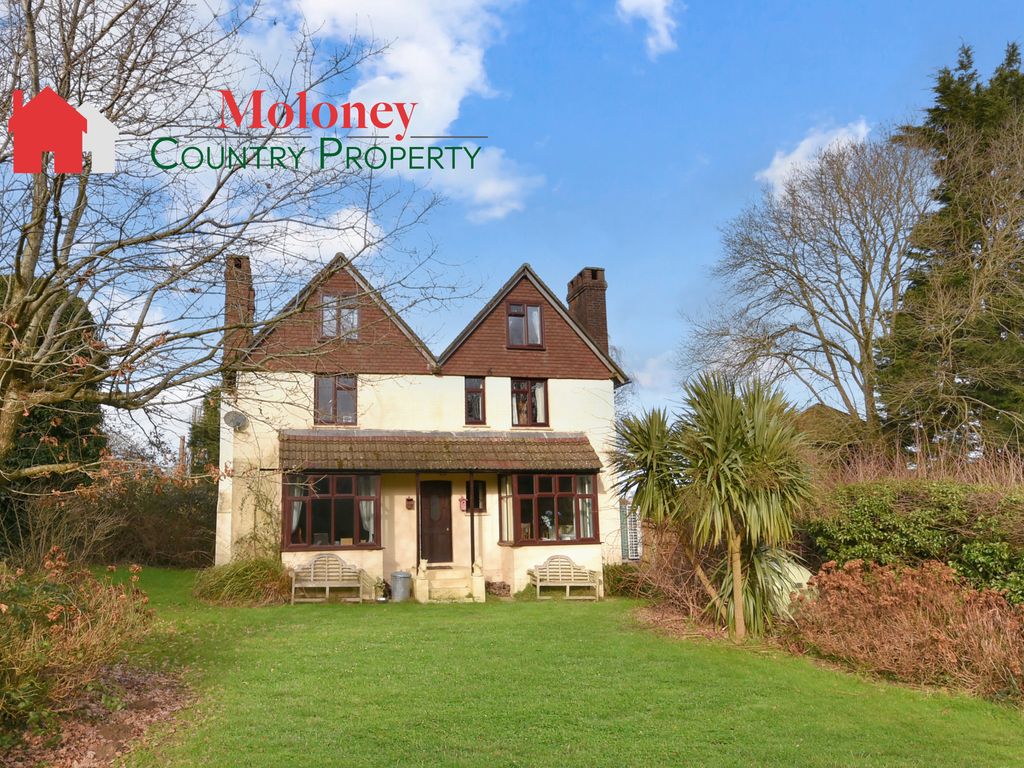 5 bed equestrian for sale in Ellenwhorne Lane, Staplecross