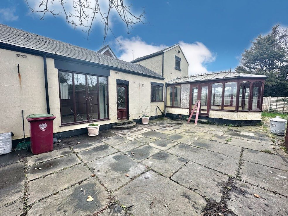 2 bed bungalow for sale in Bibbys Road, Bispham FY2, £170,000 Zoopla