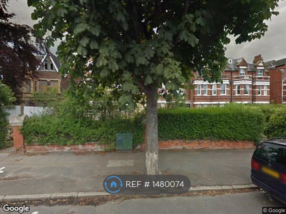 2 bed flat to rent in Shorncliffe Road, Folkestone CT20 Zoopla