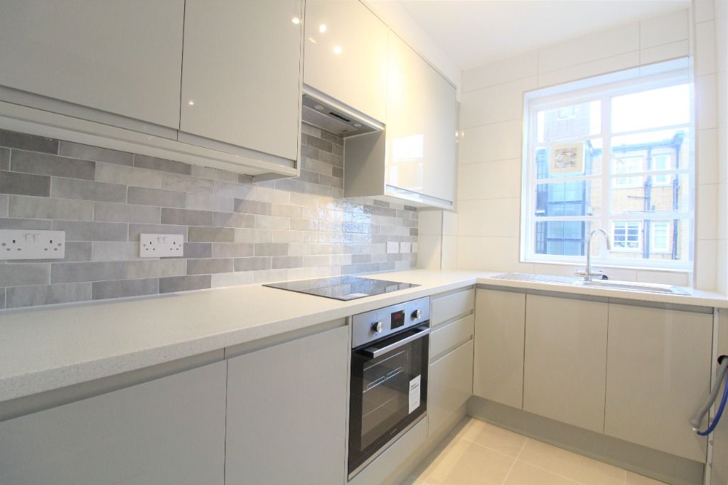 Studio to rent in Grand Avenue, Hove BN3 Zoopla