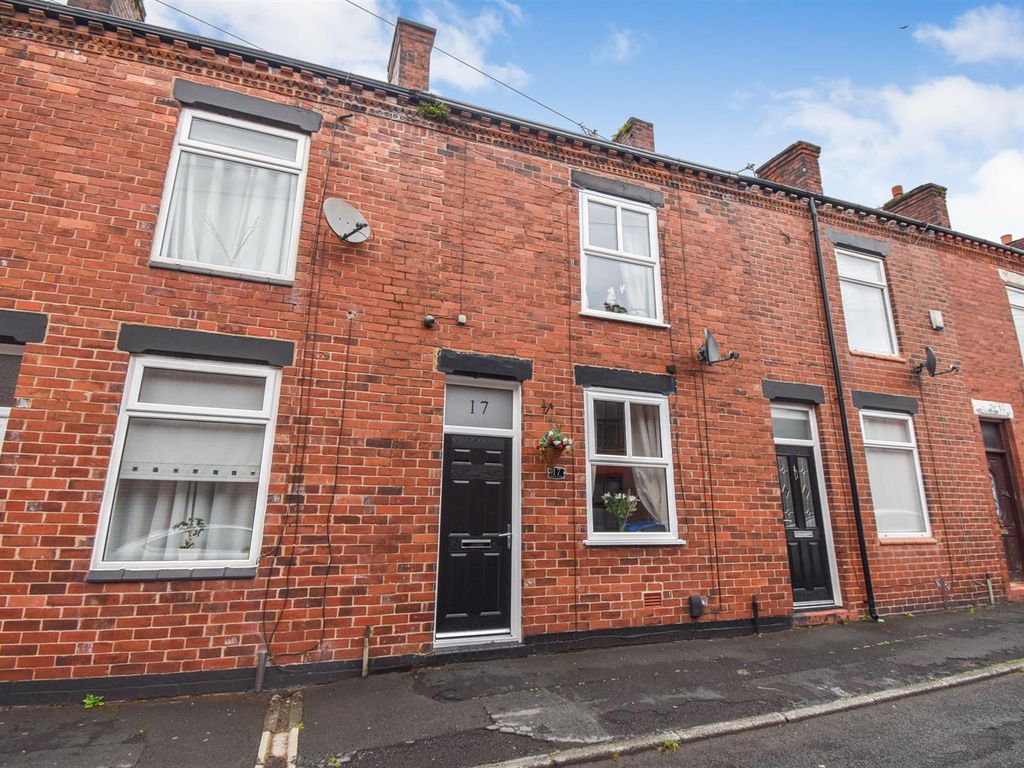 2 bed terraced house to rent in Poplar Street, Tyldesley, Manchester