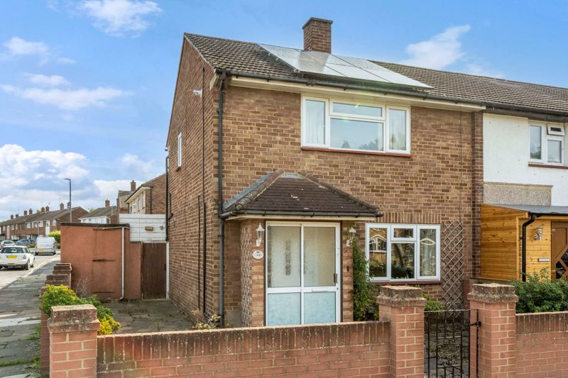 2 bed end terrace house for sale in Ellenborough Road, Sidcup DA14, £