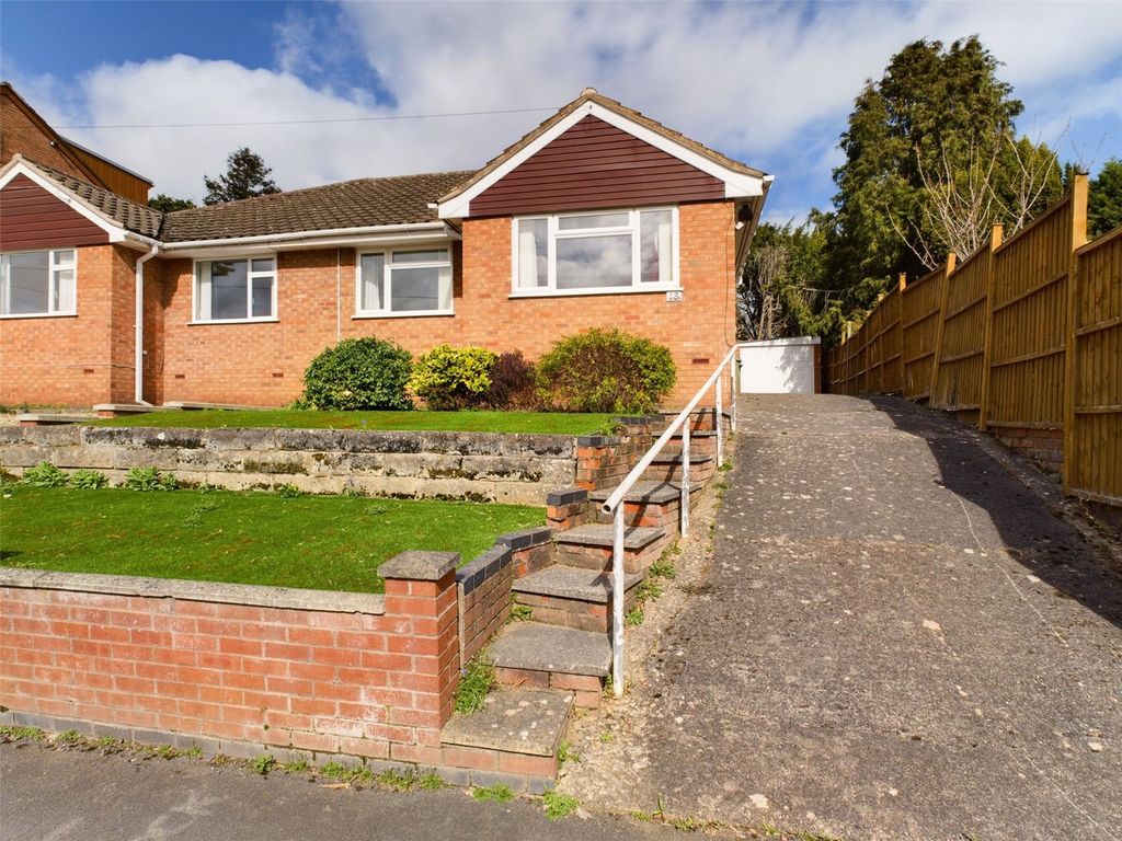 2 bed bungalow for sale in Athelstan Road, Worcester, Worcestershire