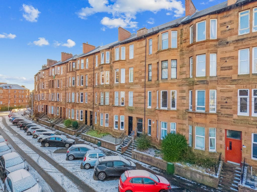 1 bed flat for sale in Bolton Drive, Mount Florida, Glasgow G42, £