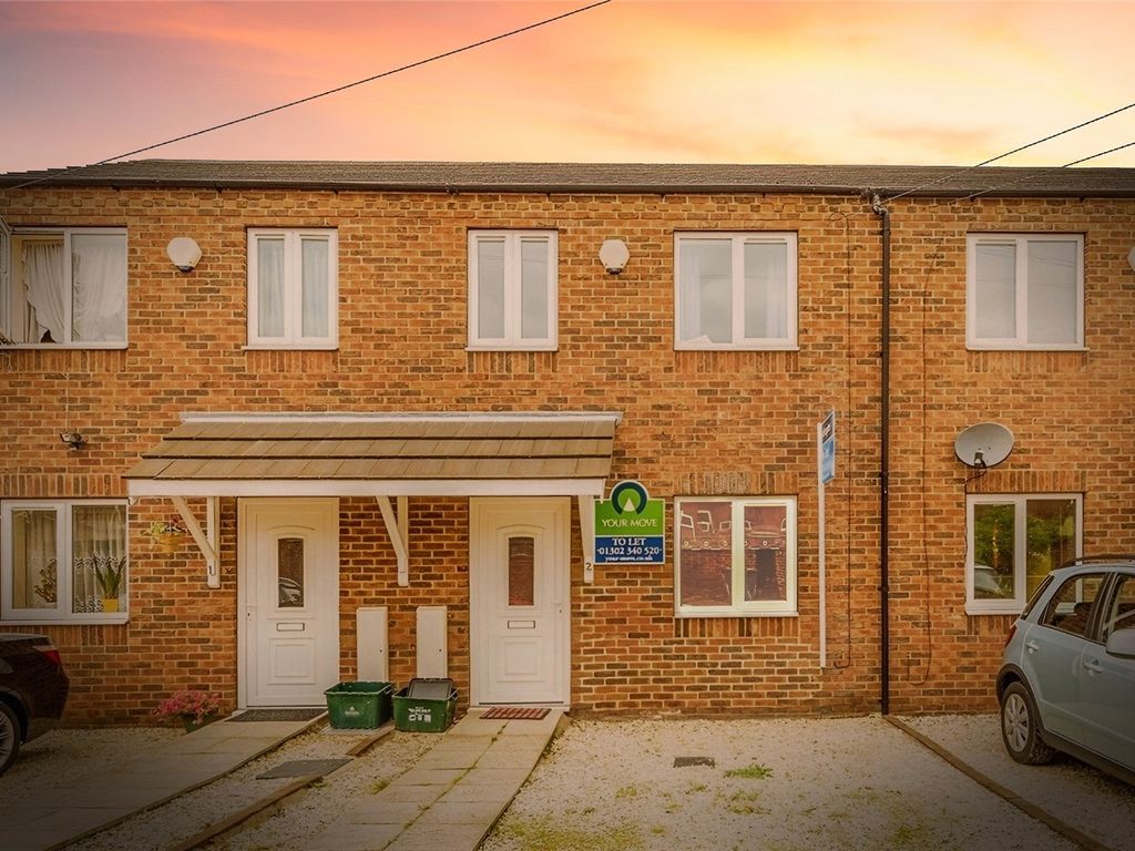 3 bed terraced house for sale in Lockwood Road, Doncaster, South