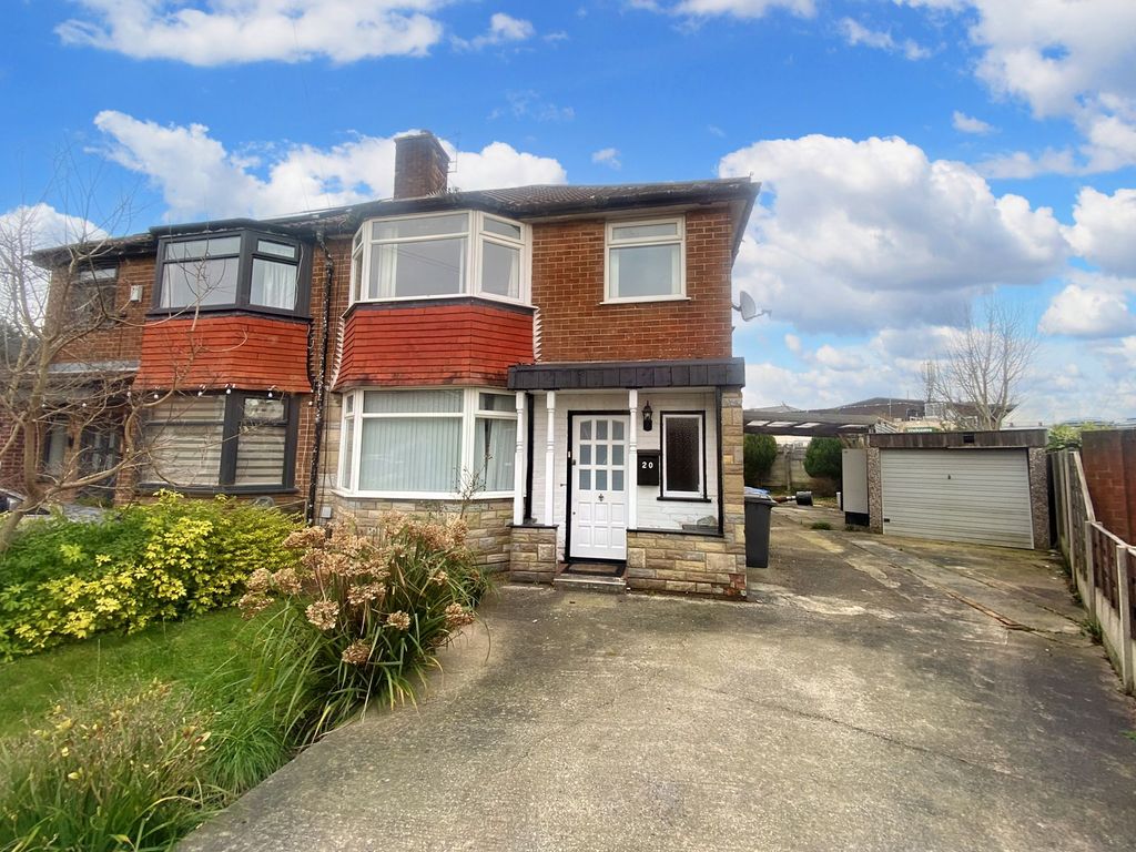 3 bed semidetached house for sale in Firswood Drive, Swinton M27 Zoopla